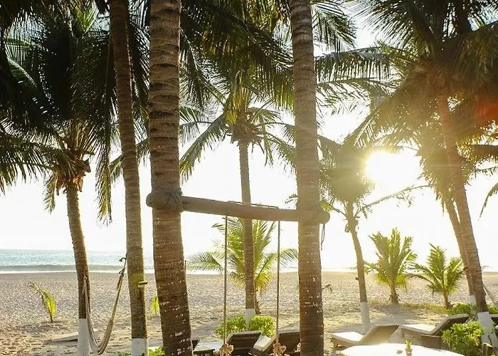 Puertas Paraíso Boutique Zihuatanejo