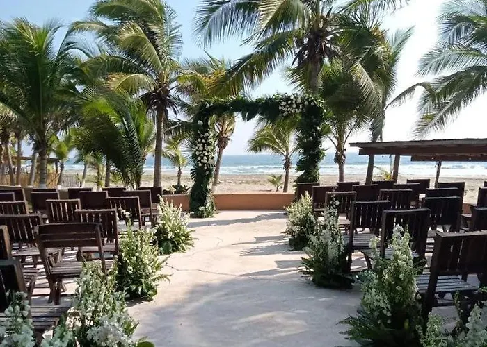 Puertas Paraíso Boutique Zihuatanejo
