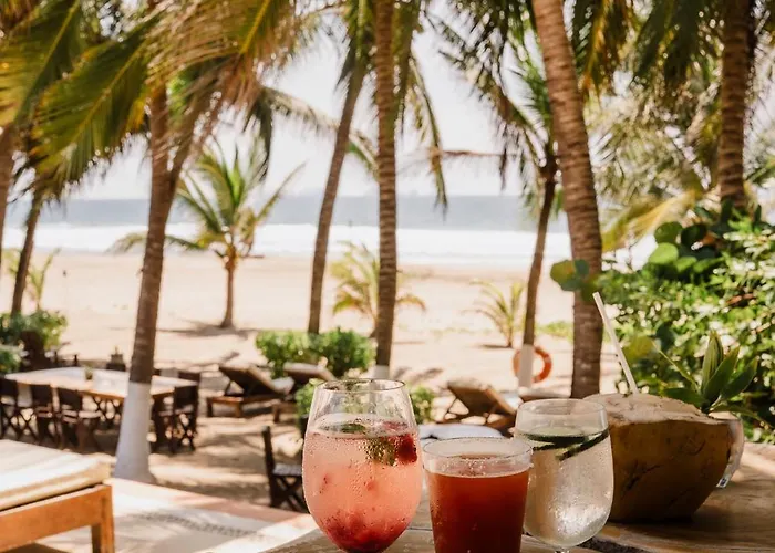 Puertas Paraíso Boutique Hotel Zihuatanejo